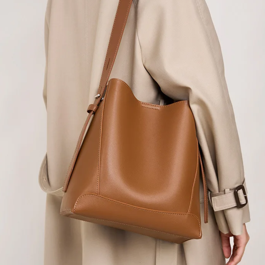 Medium Shoulder Bag - Beloria Amabel