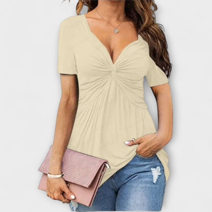 Lina – V-Neck T-Shirt